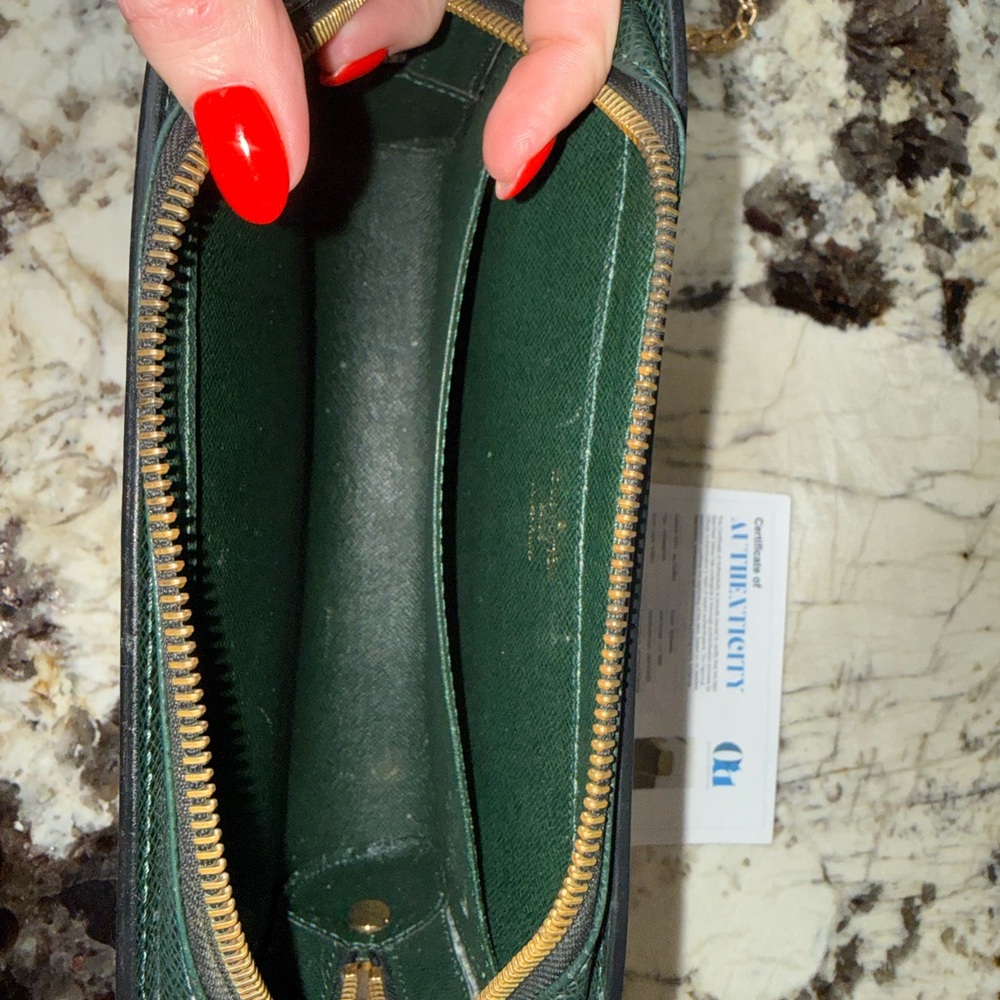 Louis Vuitton Green Taiga Leather Baikal Clutch Wrislet - Picture 3 of 6